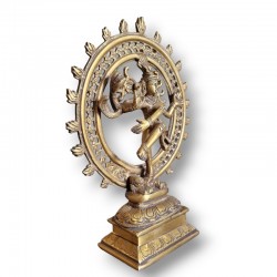 Très belle statue de Shiva avec ses bras multiples dansant dans un cercle.