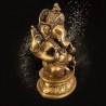 Belle statue du dieu Ganesh avec sa musaraigne