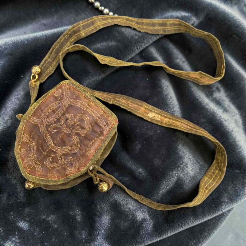 Ghau tibétain sortes de reliquaire pour le rituel tibétain